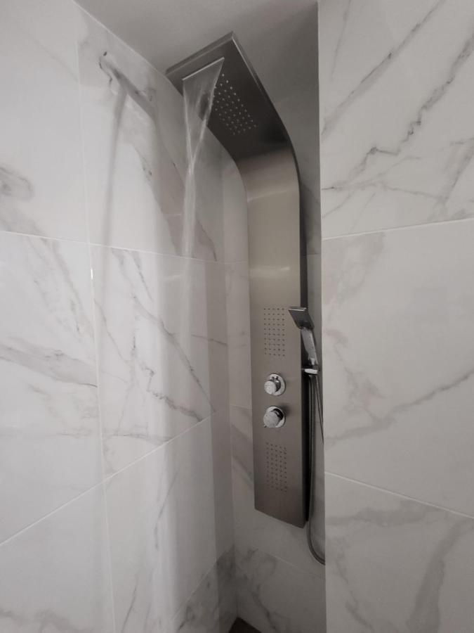 J&N Home Monastiraki Athene Buitenkant foto